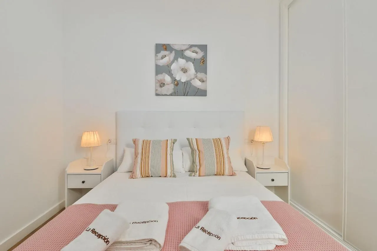 C4 - El Palo Beach 2 Bedroom Apartment Malaga 0*,  Spain