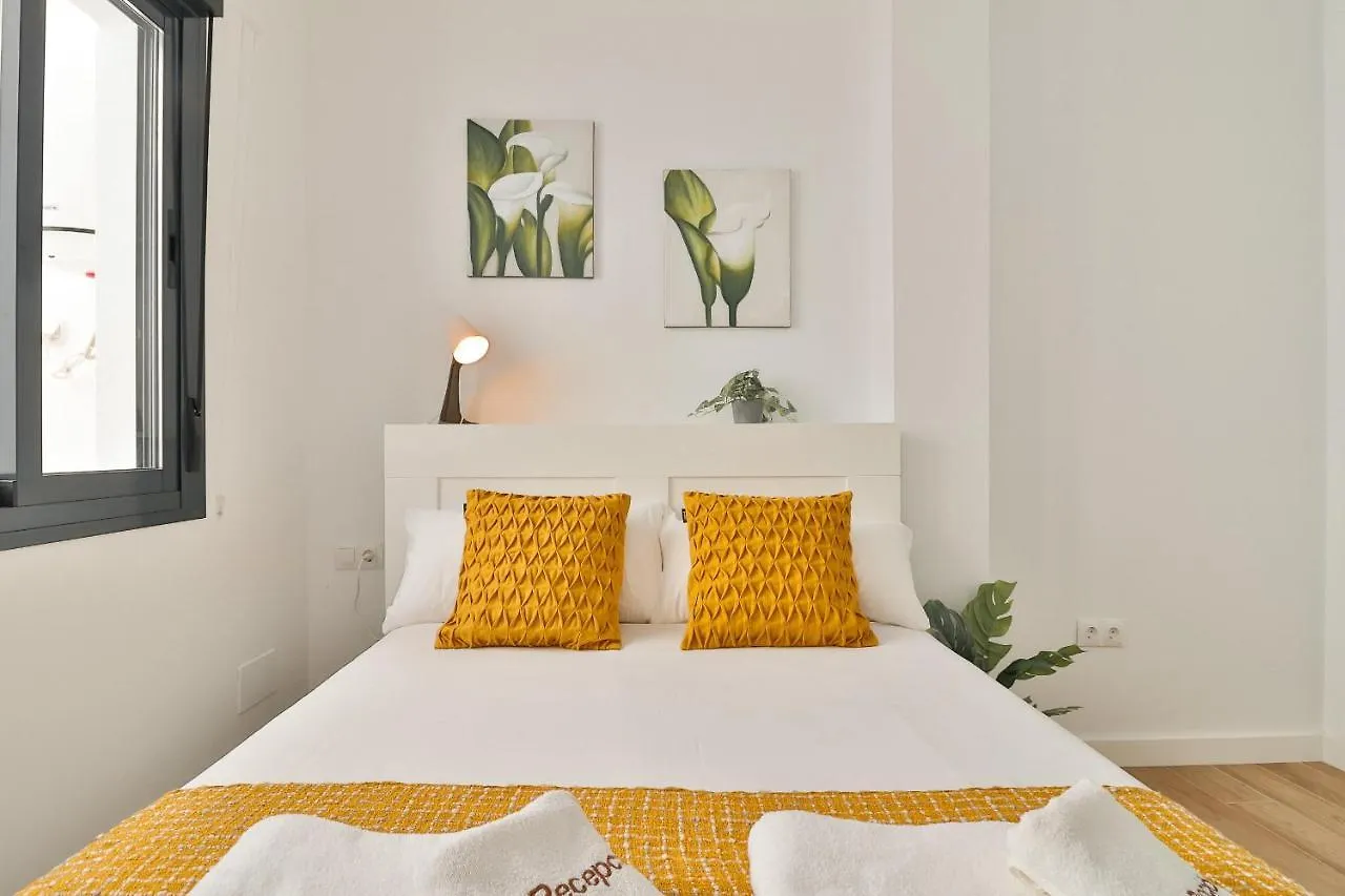 C4 - El Palo Beach 2 Bedroom Apartment Malaga